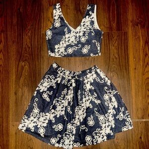 2 pieces M/L Skirt Set, soprano brand ✨